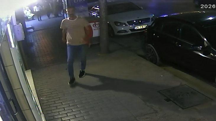 Cami tekmeleyip hicbir sey olmamis gibi yurudu esnaftan kacamadi NsLILj7B